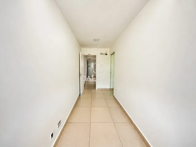 Sala à venda, no bairro Asa Sul em Brasília