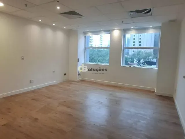 Sala com 33m², à venda, no bairro Bela Vista em São Paulo