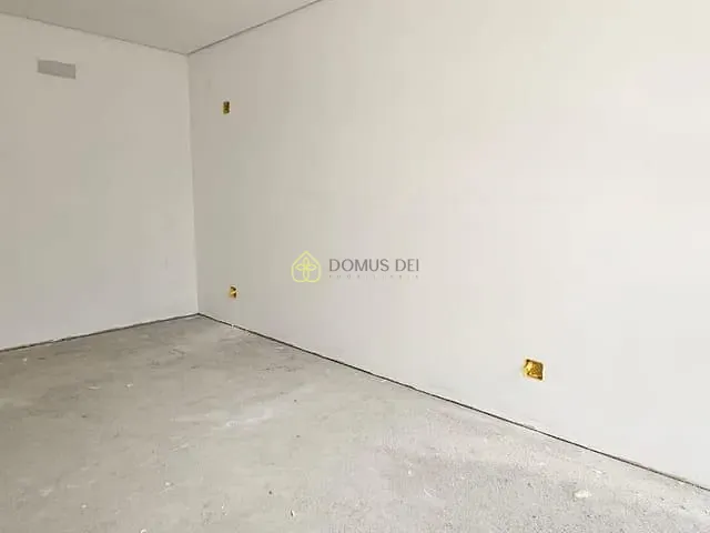 Sala com 35m², à venda, no bairro Ano Bom em Barra Mansa