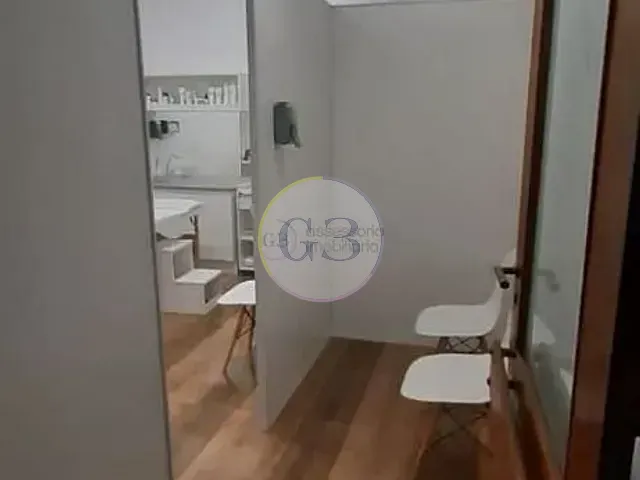 Sala à venda, no bairro Laranjal em Pelotas