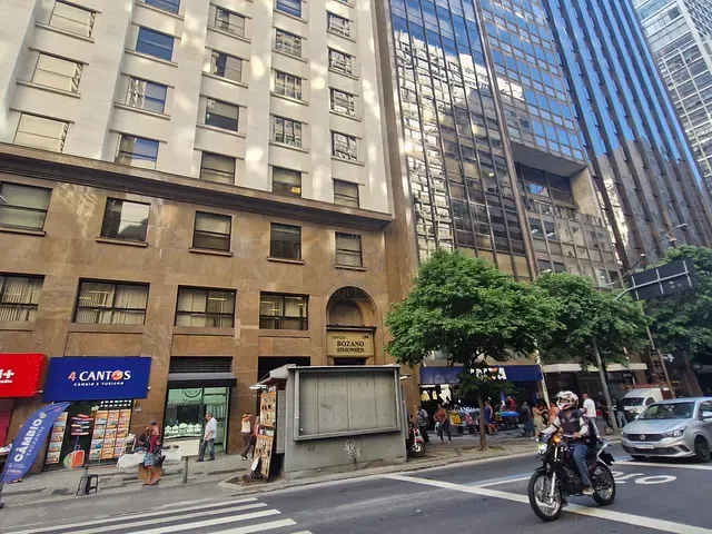 Sala com 268m², para alugar, no bairro Centro em Rio de Janeiro