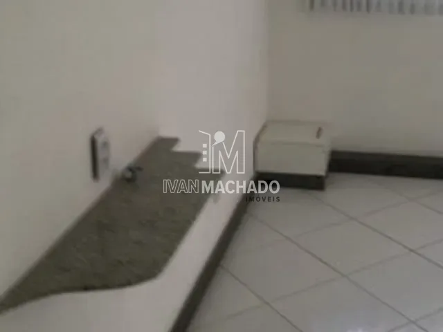 Sala com 35m², à venda ou para alugar, no bairro Enseada do Suá em Vitória