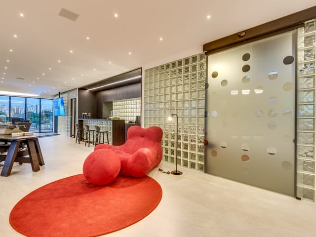 Sala com 43m², à venda, no bairro Setor Bueno em Goiânia