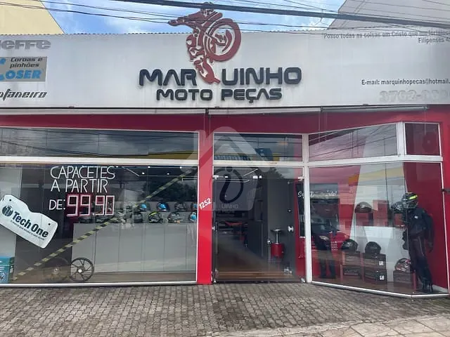 Sala com 210m², para alugar, no bairro Canabarro em Teutônia