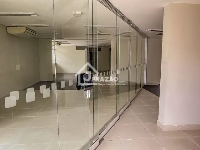 Sala com 360m², à venda ou para alugar, no bairro Setor Bueno em Goiânia