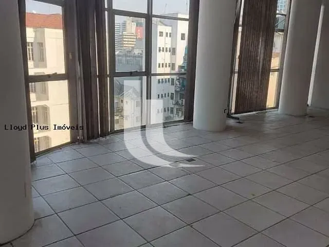 Sala à venda, no bairro Sé em São Paulo