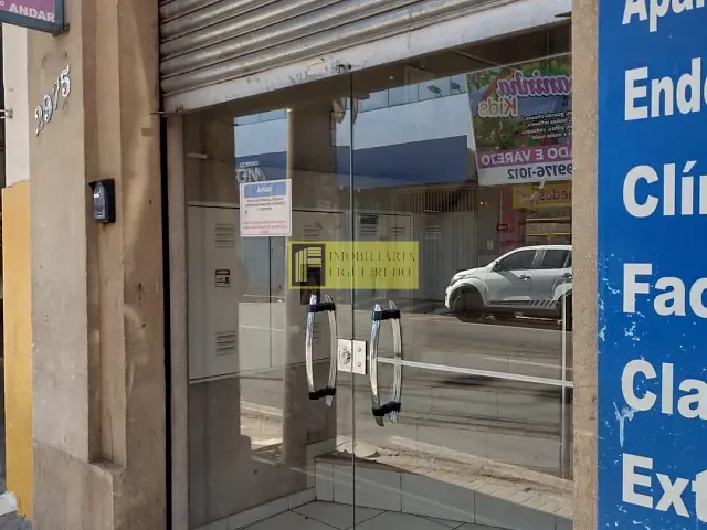 Sala com 70m², para alugar, no bairro Centro em São José do Rio Preto