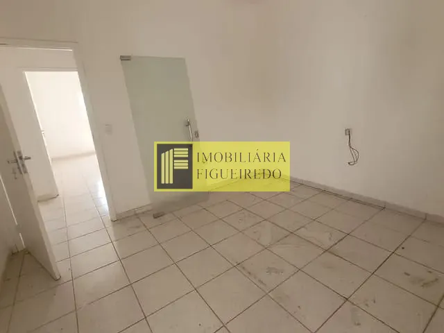 Sala com 70m², para alugar, no bairro Centro em São José do Rio Preto