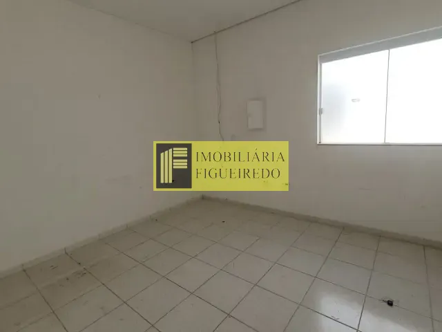 Sala com 70m², para alugar, no bairro Centro em São José do Rio Preto