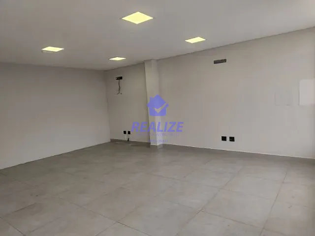 Sala para alugar, no bairro Centro em Botucatu
