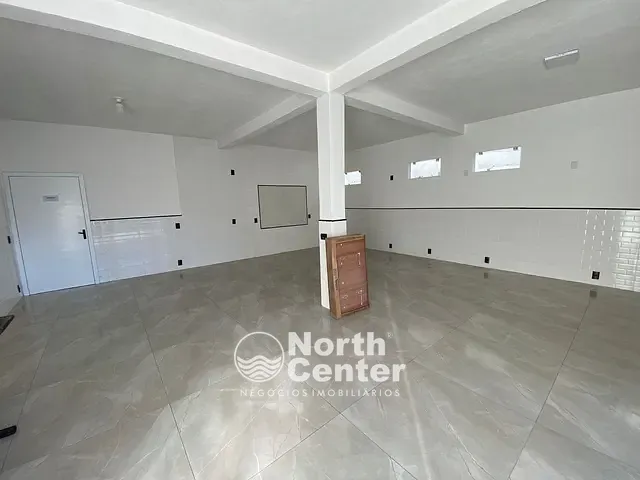 Sala para alugar, no bairro Centro em Balneário Barra do Sul