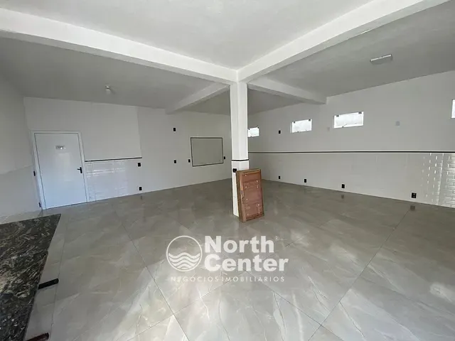 Sala para alugar, no bairro Centro em Balneário Barra do Sul