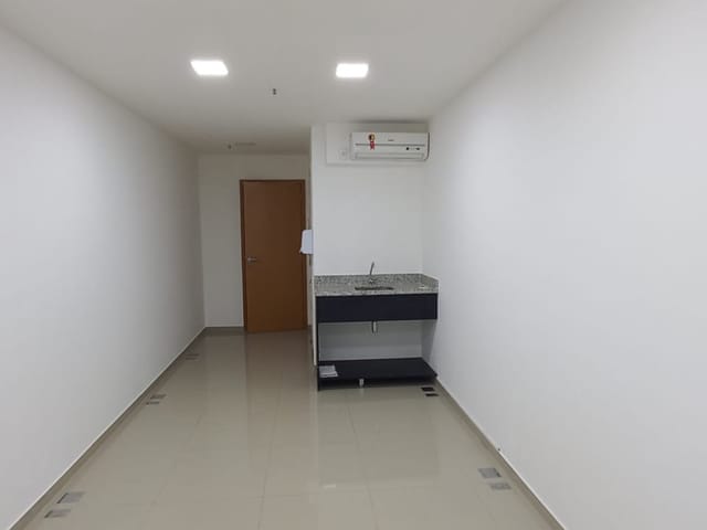 Sala com 25m², à venda ou para alugar, no bairro São Cristóvão em Rio de Janeiro