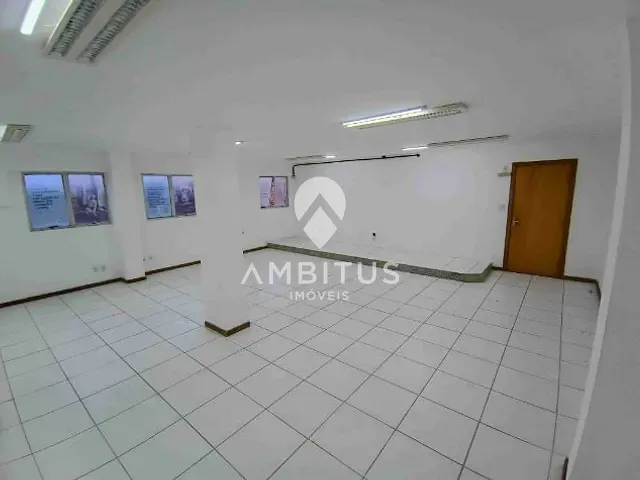 Sala com 65m², para alugar, no bairro Acupe de Brotas em Salvador