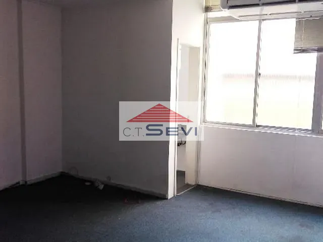 Sala para alugar, no bairro República em São Paulo