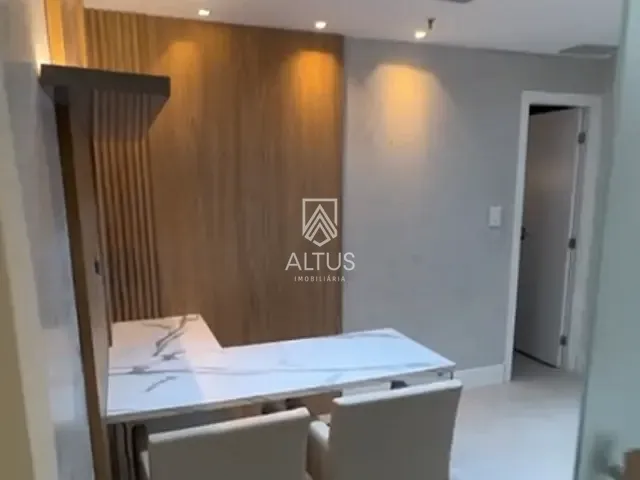 Sala à venda, no bairro Caminho das Árvores em Salvador