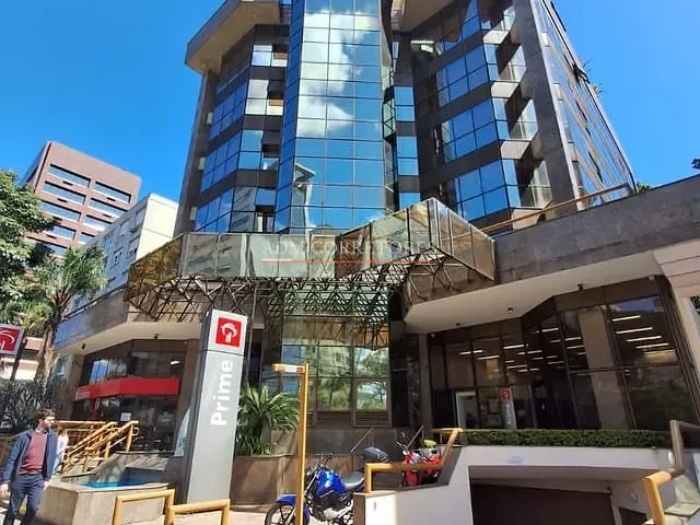 Sala com 59m², à venda, no bairro Auxiliadora em Porto Alegre