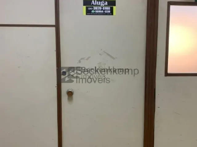 Sala para alugar, no bairro Vila Santa Cecília em Volta Redonda