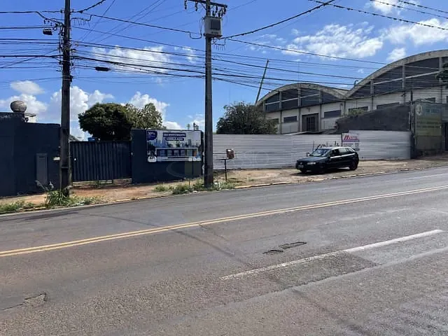 Sala com 187m², à venda, no bairro Barra Funda em Apucarana