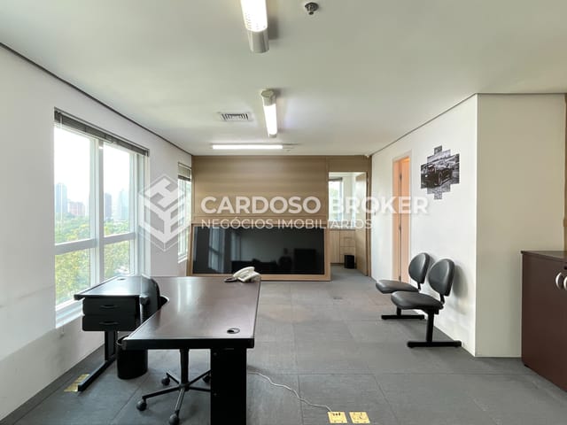 Sala com 50m², à venda, no bairro Alphaville Centro Industrial e Empresarial/Alphaville. em Barueri