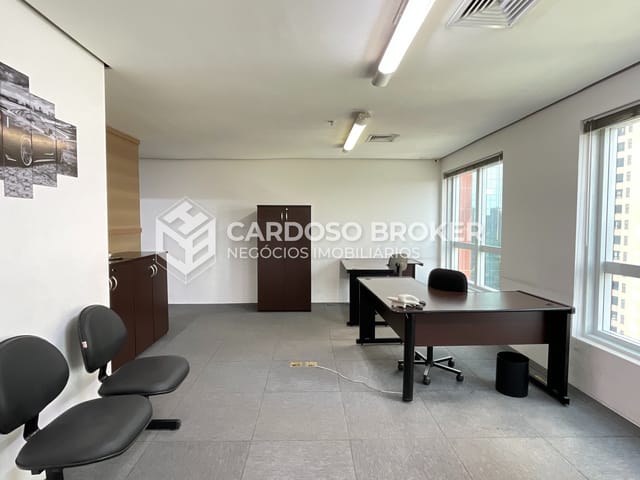 Sala com 50m², à venda, no bairro Alphaville Centro Industrial e Empresarial/Alphaville. em Barueri