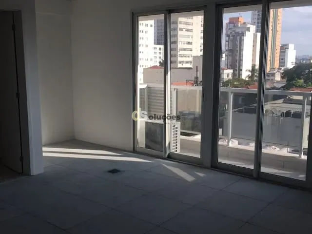 Sala com 34m², à venda, no bairro Pinheiros em São Paulo