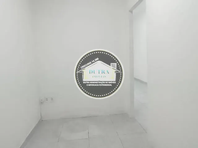 Sala para alugar, no bairro Centro em Juiz de Fora
