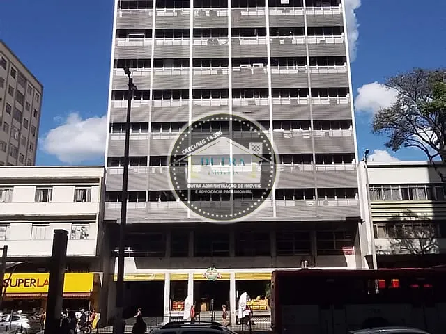 Sala para alugar, no bairro Centro em Juiz de Fora