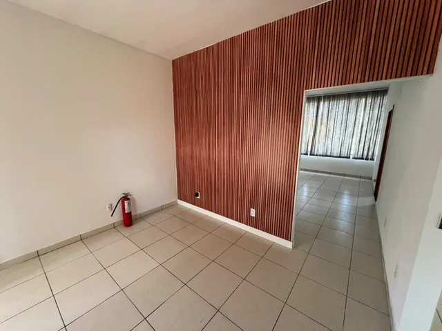 Sala com 70m², para alugar, no bairro Vila Santo Antônio - Segundo Acréscimo em Aparecida de Goiânia
