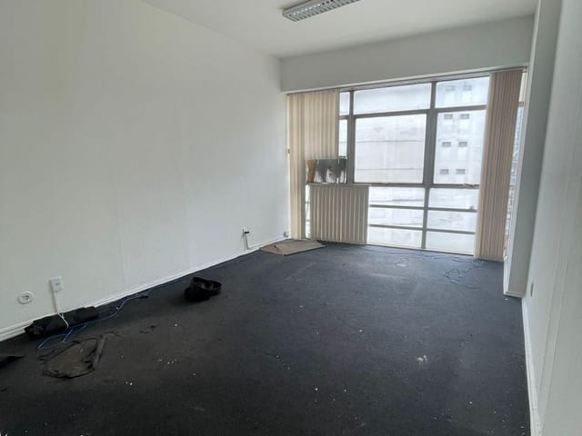 Sala para alugar, no bairro Centro em Niterói