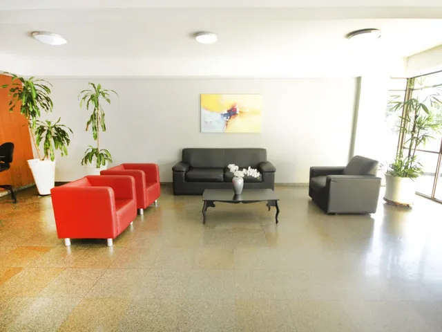 Sala à venda, no bairro Pituba em Salvador
