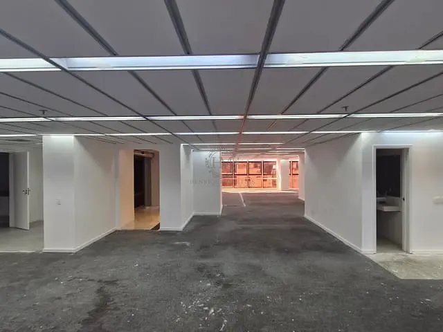 Sala com 434m², para alugar, no bairro Centro em Rio de Janeiro