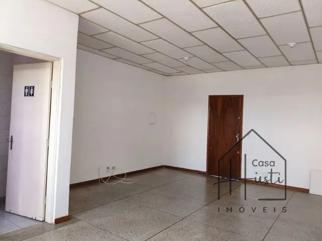 Sala com 45m², para alugar, no bairro Vila Monte Serrat em Cotia