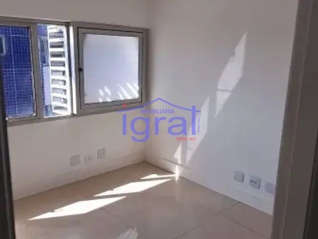 Sala à venda, no bairro Jardim Oriental em São Paulo