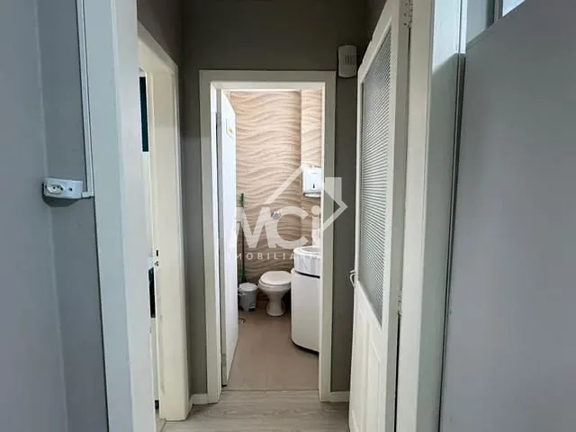 Sala com 57m², à venda, no bairro Centro em Pelotas