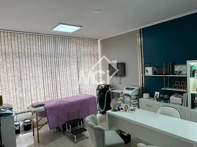 Sala com 57m², à venda, no bairro Centro em Pelotas