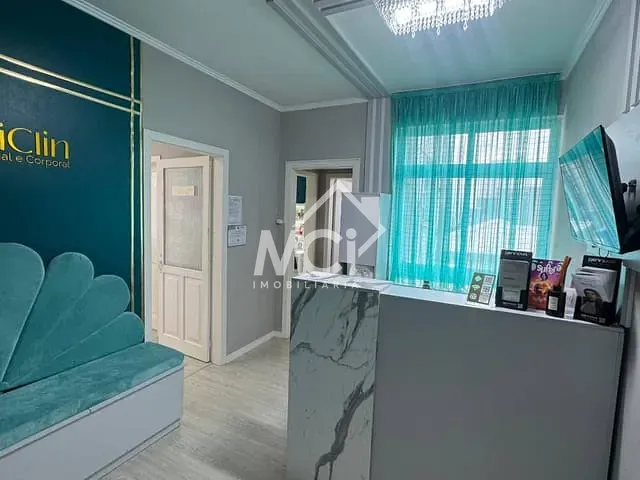 Sala com 57m², à venda, no bairro Centro em Pelotas