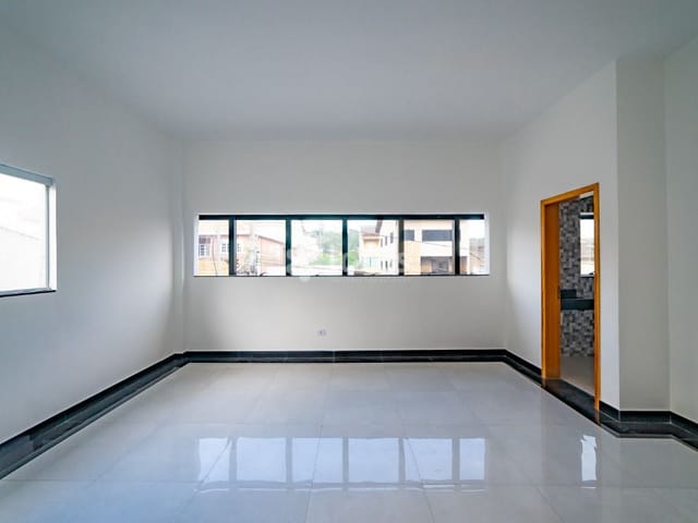 Sala com 25m², para alugar, no bairro Polvilho em Cajamar