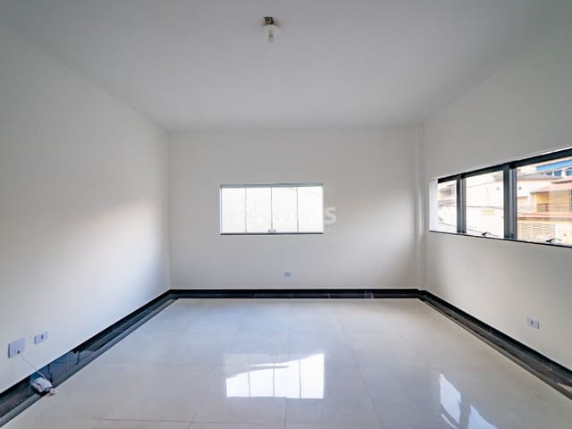 Sala com 25m², para alugar, no bairro Polvilho em Cajamar