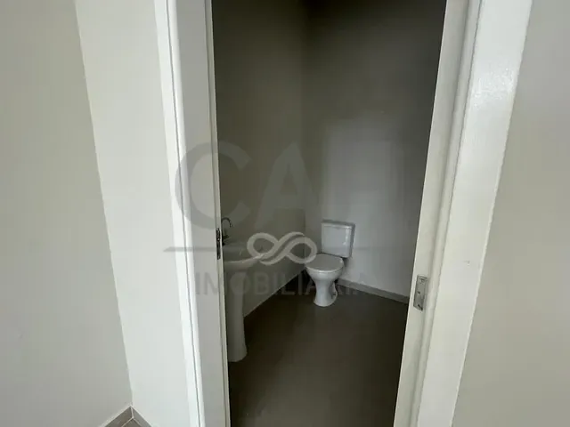 Sala com 38m², para alugar, no bairro Centro em Jaguariúna