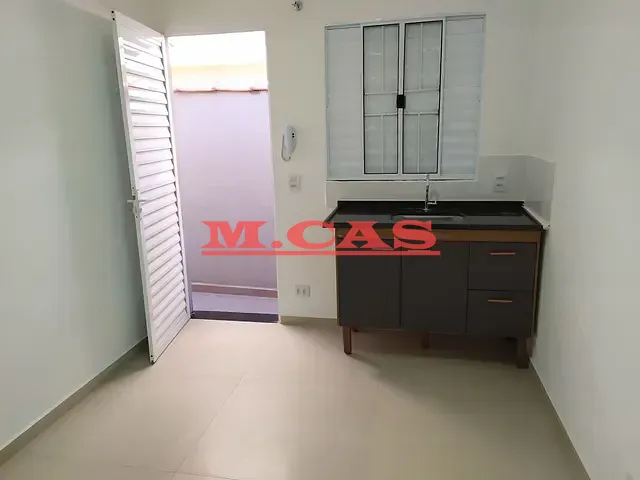 Casa 1 quarto e 1 banheiro, para alugar, no bairro Jardim Vila Formosa em São Paulo