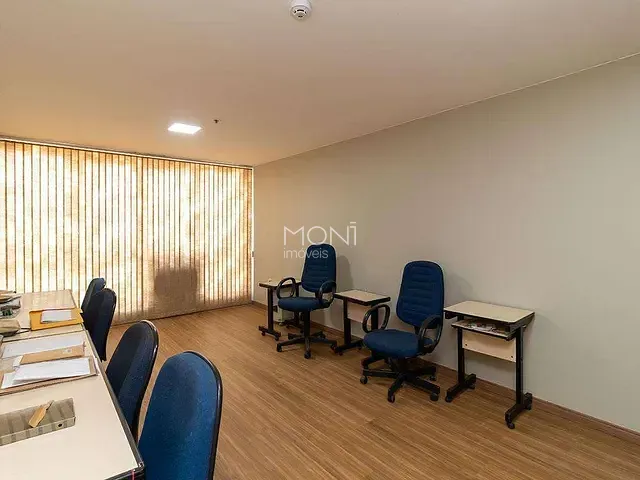 Sala à venda ou para alugar, no bairro Asa Norte em Brasília