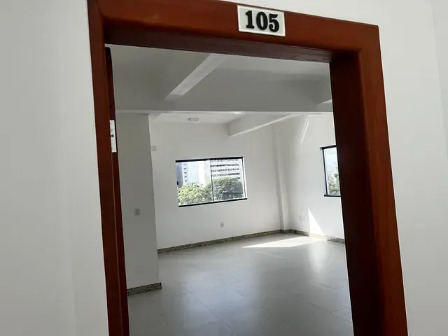 Sala para alugar, no bairro Candeias em Vitória da Conquista