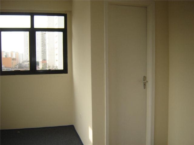 Sala com 25m², para alugar, no bairro Belém em São Paulo