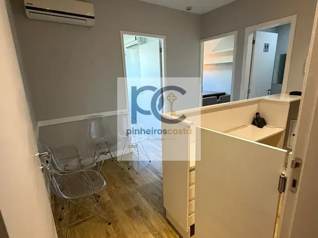 Sala à venda, no bairro Jardim Paulista em São Paulo