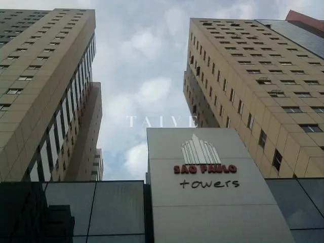 Sala com 115m², à venda, no bairro Centro em Londrina