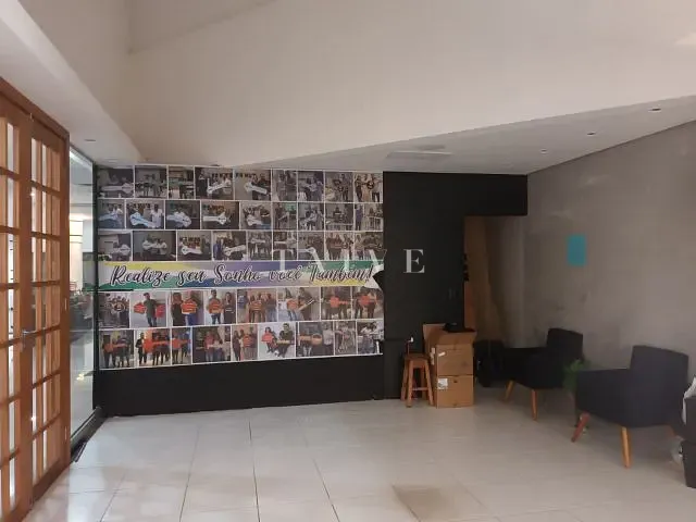 Sala com 115m², à venda, no bairro Centro em Londrina