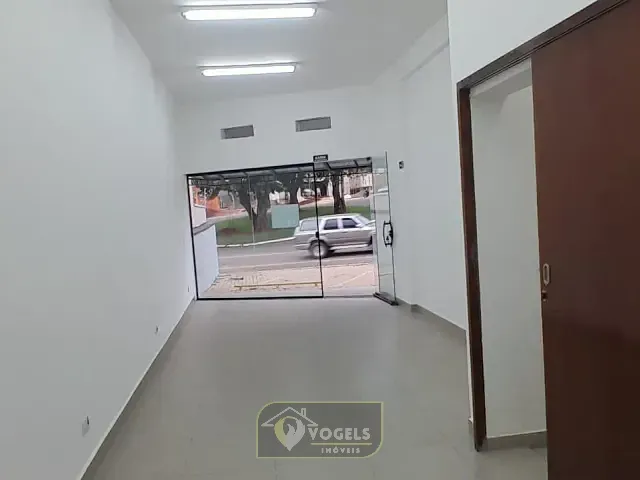 Conjunto comercial com 233m², à venda, no bairro Moinho Residencial em Holambra