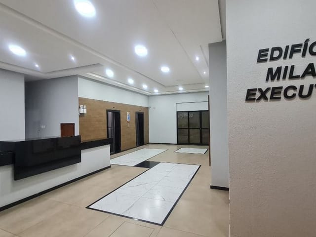 Sala para alugar, no bairro Centro em Juiz de Fora