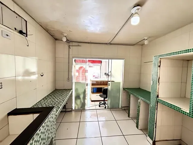 Loja para alugar, no bairro Jardim Progresso (Vicente de Carvalho) em Guarujá